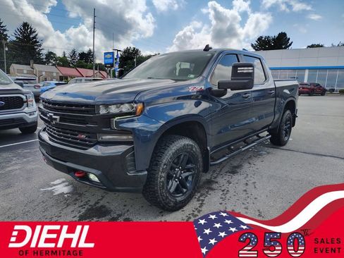 Used 2020 Chevrolet Silverado 1500 LT Trail Boss AWD/4WD image 1