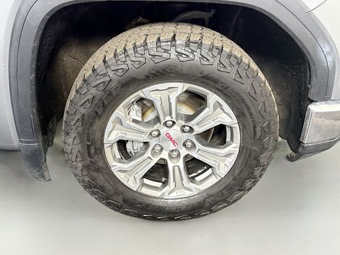 Used 2023 GMC Sierra 1500 SLE w/ Preferred Package image 31