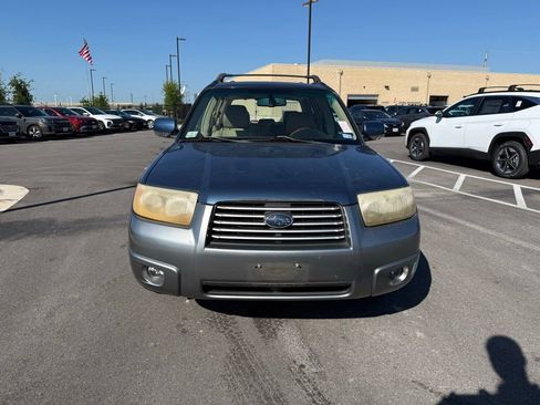 Used 2007 Subaru Forester 2.5X L.L. Bean AWD/4WD image 2