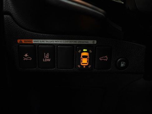 Used 2020 Mitsubishi Outlander GT image 30