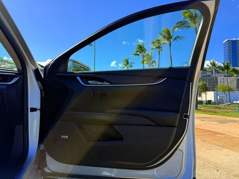 Used 2019 Cadillac XTS Luxury image 14