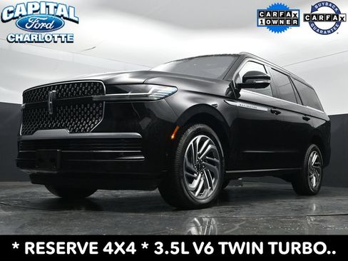 Used 2025 Lincoln Navigator Reserve AWD/4WD image 23