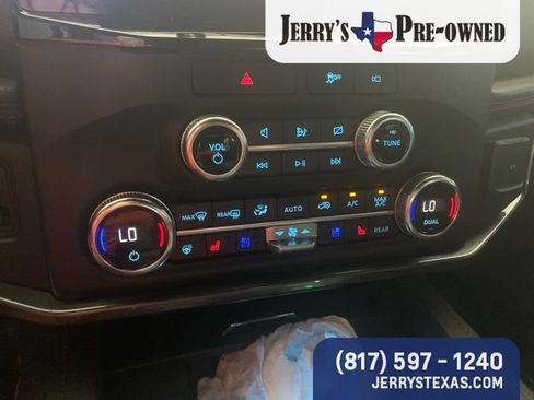 Used 2023 Ford Expedition Limited RWD image 10