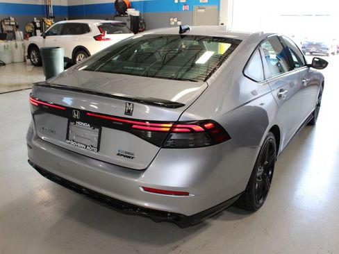 Used 2023 Honda Accord Sport image 41