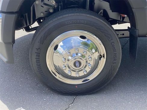 New 2025 Ford F450 XL image 5