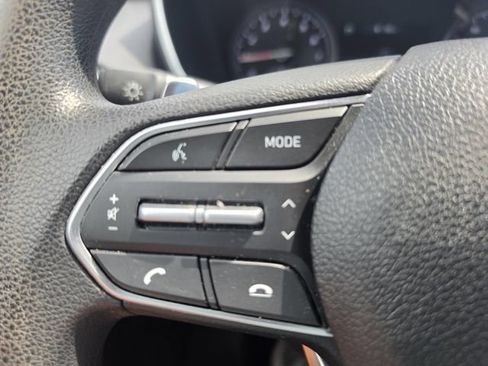 Used 2021 Hyundai Santa Fe SE FWD image 15