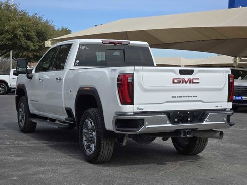 Certified 2025 GMC Sierra 2500 SLT w/ SLT Convenience Package AWD/4WD image 5