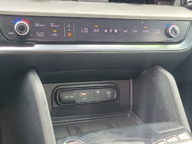 Certified 2023 Kia Sportage X-Pro Prestige AWD/4WD image 28