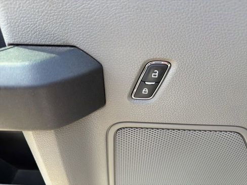 Used 2018 Ford F150 XL w/ Equipment Group 101A Mid AWD/4WD image 18