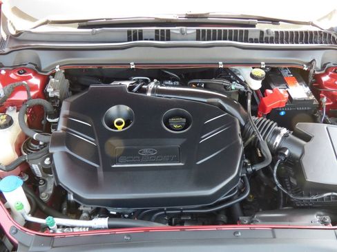 Used 2017 Ford Fusion Titanium FWD image 10