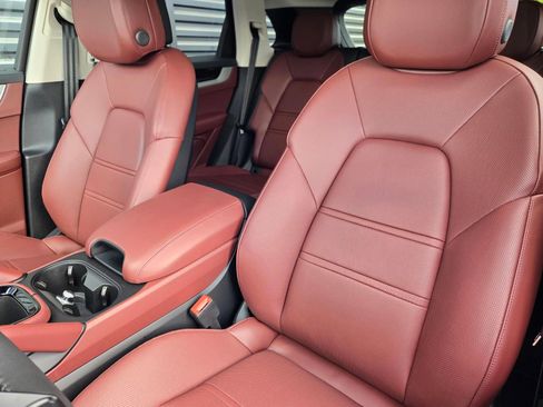 New 2026 Porsche Cayenne S AWD/4WD image 5