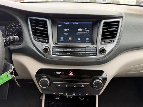 Used 2018 Hyundai Tucson SEL AWD/4WD image 22