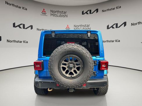 Used 2023 Jeep Wrangler Unlimited Rubicon 392 w/ Xtreme Recon 35" Tire Package AWD/4WD image 5