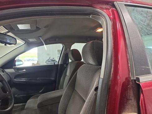 Used 2008 Chevrolet Impala LT FWD image 13