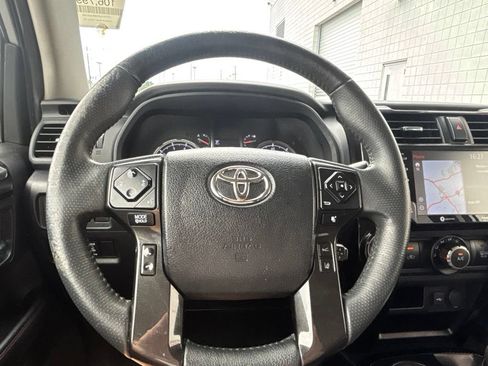 Used 2021 Toyota 4Runner TRD Off-Road Premium w/ Moonroof Package AWD/4WD image 21