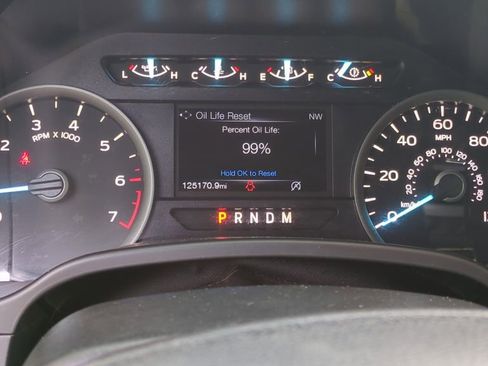 Used 2019 Ford F150 XLT w/ Equipment Group 302A Luxury AWD/4WD image 22