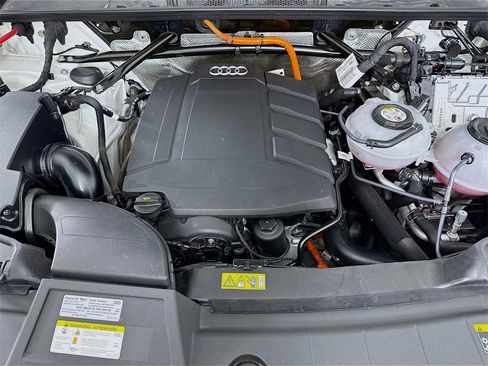 Used 2021 Audi Q5 e Prestige image 32