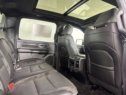 Used 2019 RAM 1500 Laramie AWD/4WD image 5