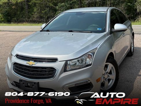 Used 2016 Chevrolet Cruze LT FWD image 1