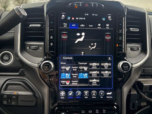 Used 2020 RAM 2500 Laramie image 28