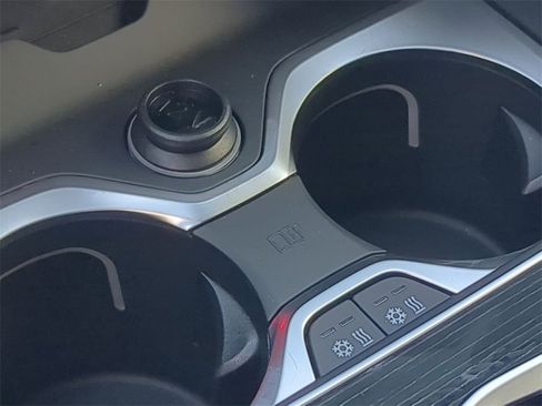 New 2026 BMW X7 M60i image 22