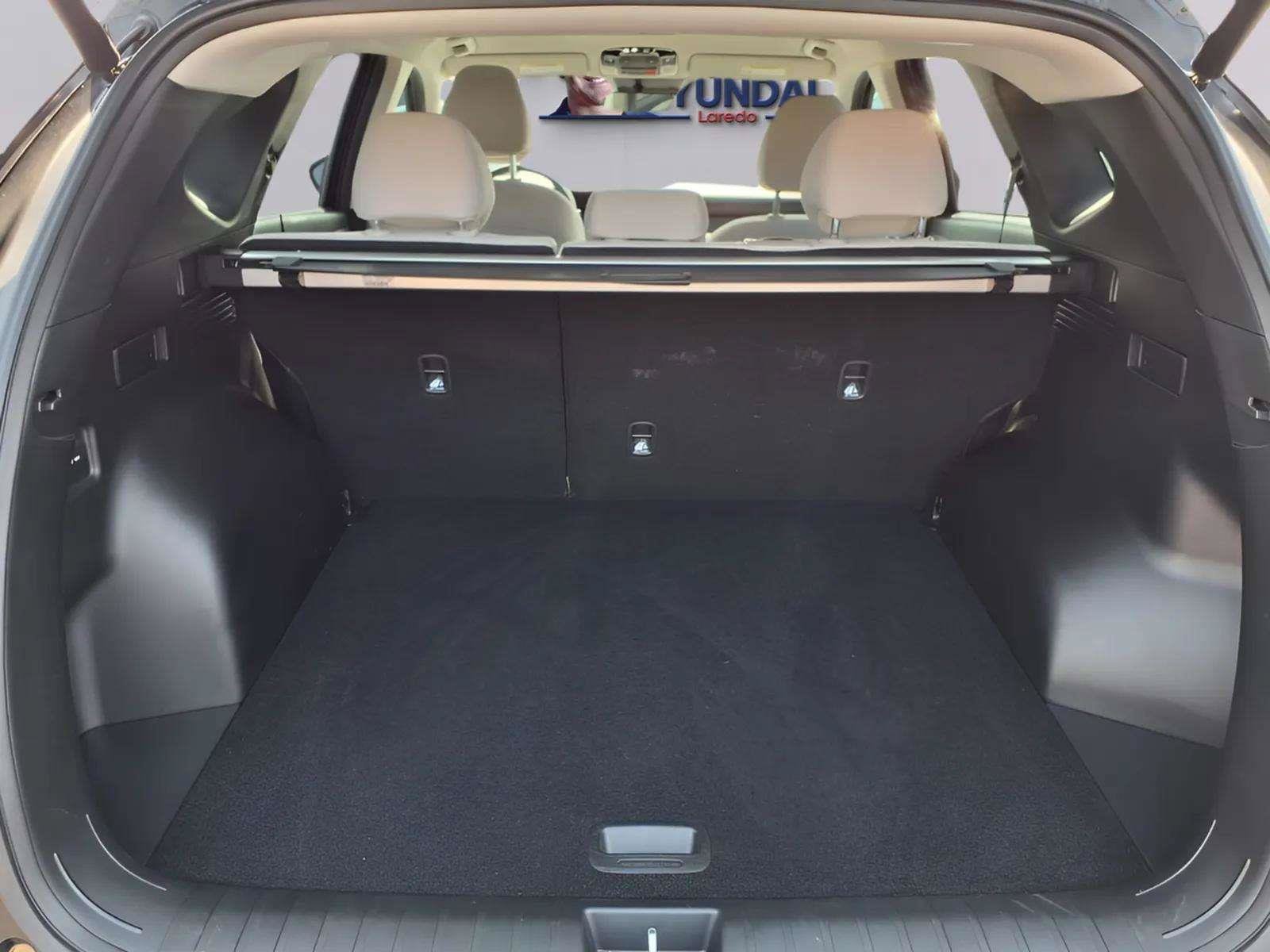 Certified 2025 Hyundai Tucson SEL FWD image 19