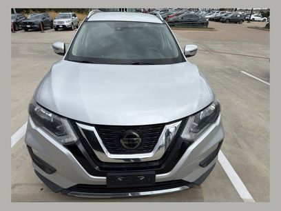 Used 2020 Nissan Rogue SV