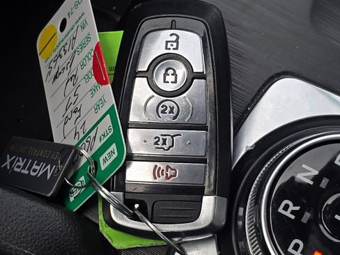 Used 2024 Ford Escape ST-Line w/ Tech Pack #1 image 6