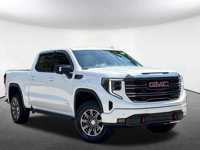 Used 2024 GMC Sierra 1500 AT4 w/ Technology Package AWD/4WD image 17