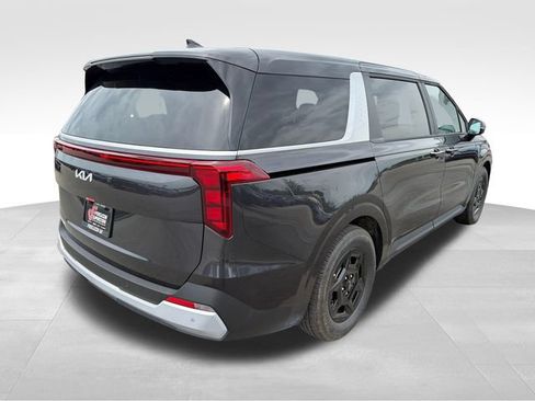 New 2026 Kia Carnival FWD image 7