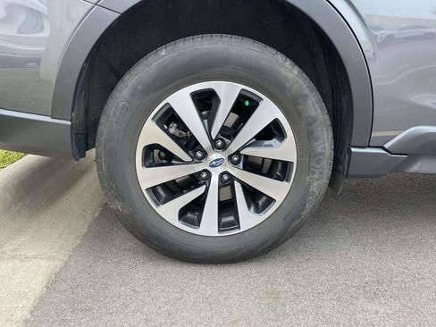 Used 2020 Subaru Outback Premium AWD/4WD image 5