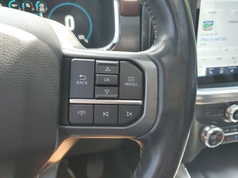 Used 2021 Ford F150 Lariat w/ Equipment Group 502A High AWD/4WD image 23