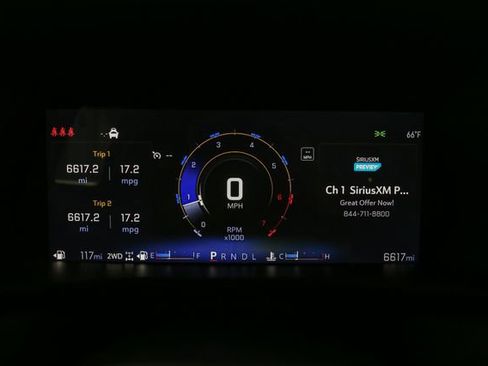 Used 2024 Chevrolet Colorado Z71 w/ Z71 Convenience Package 2 image 34