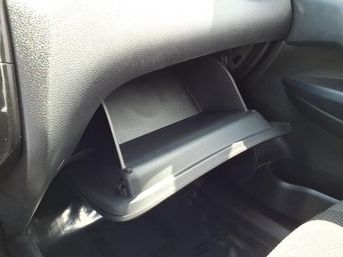 Used 2021 Nissan Rogue Sport S AWD/4WD image 27