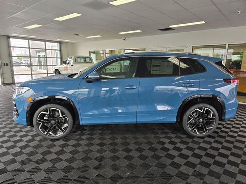 New 2026 Volkswagen Tiguan SEL R-Line AWD/4WD image 6