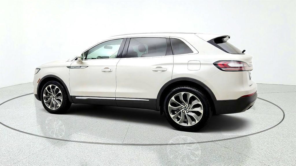 Used 2021 Lincoln Nautilus Reserve w/ Equipment Group 201A AWD/4WD image 7