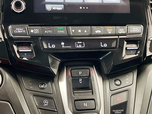 Used 2023 Honda Odyssey EX-L image 15