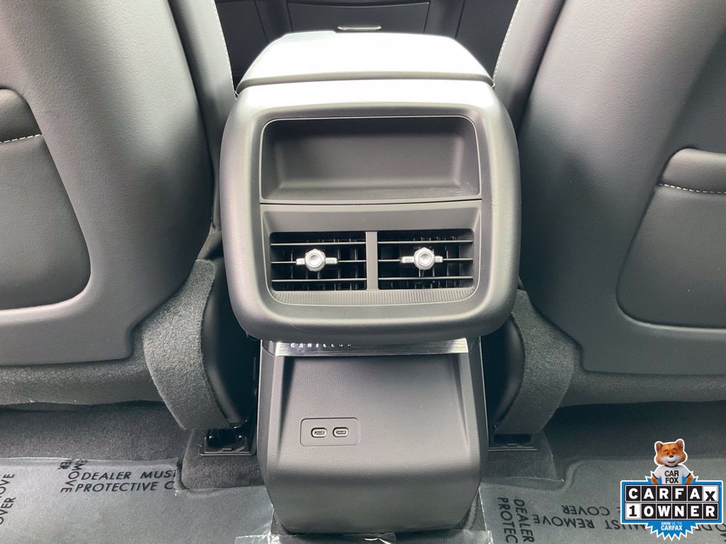 Used 2024 Cadillac Lyriq Luxury AWD/4WD image 42