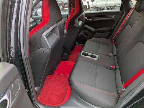 Used 2023 Honda Civic Type R image 13