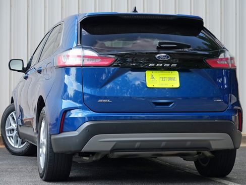 Used 2022 Ford Edge SEL AWD/4WD image 5