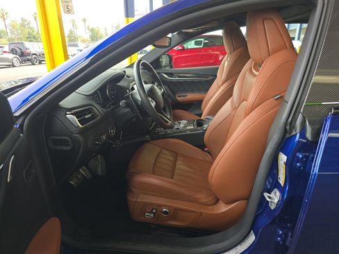 Used 2021 Maserati Ghibli Trofeo image 7