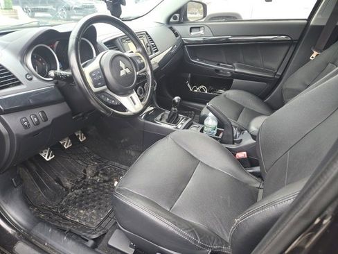 Used 2015 Mitsubishi Lancer Evolution GSR image 4