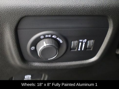 Used 2024 Jeep Grand Cherokee Altitude AWD/4WD image 22