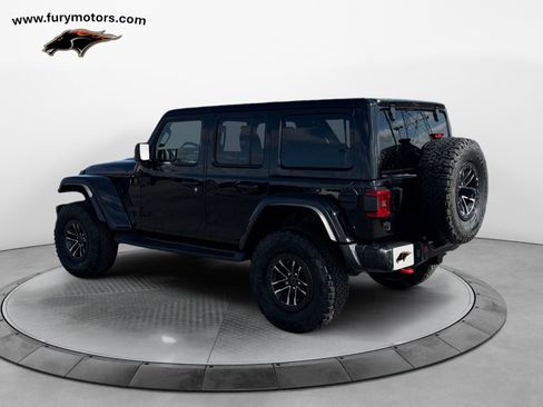 Used 2024 Jeep Wrangler Unlimited Rubicon image 5