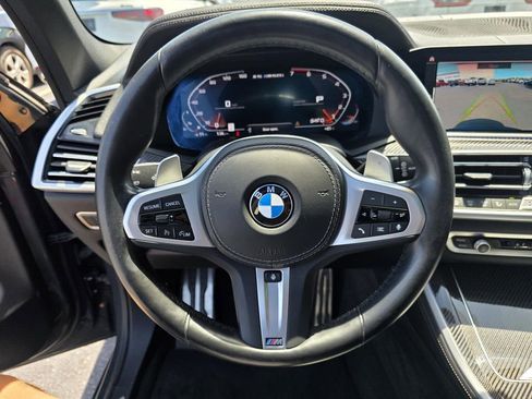 Used 2022 BMW X5 M50i w/ Premium Package AWD/4WD image 17