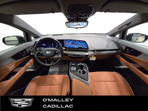 New 2026 Cadillac Optiq Sport 2 image 14