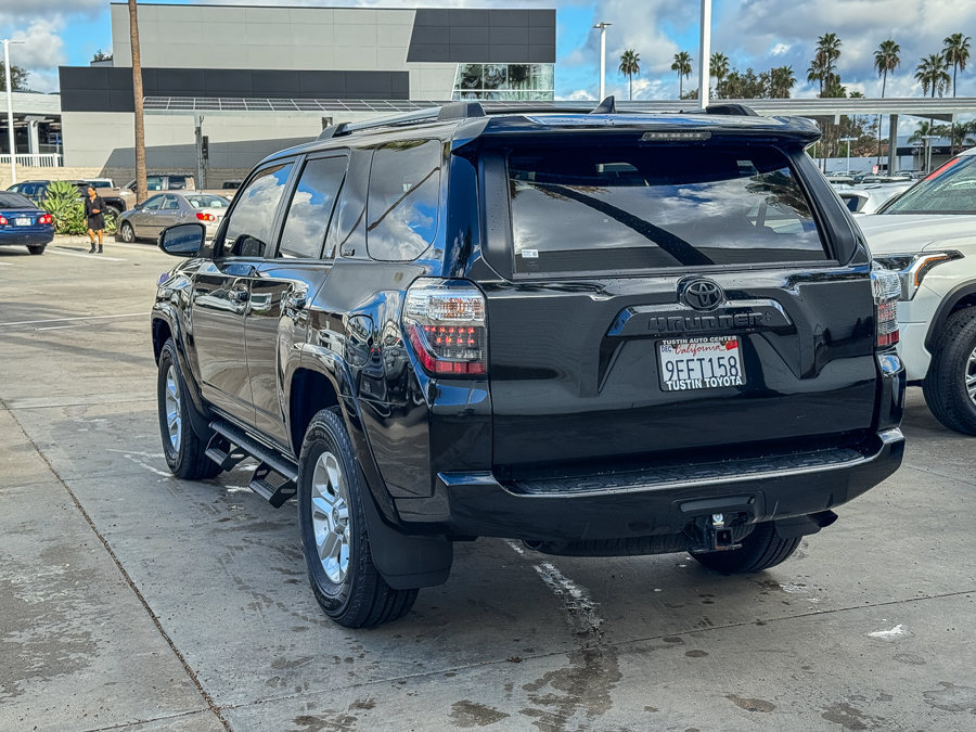 Certified 2023 Toyota 4Runner SR5 Premium w/ Moonroof Package AWD/4WD image 8