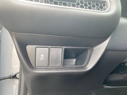 New 2026 Honda HR-V EX-L image 24