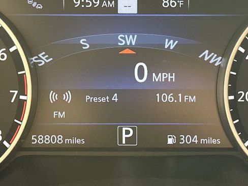 Used 2020 Nissan Murano SL w/ Moonroof Package FWD image 4