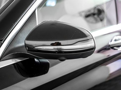 Certified 2022 Mercedes-Benz GLC 300 image 25